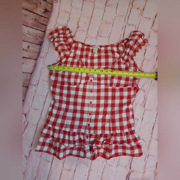 🤍 EUC Forever Red & White Button Down Checkered Top Size L - Picture 6 of 6